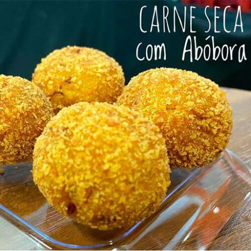 Food Truck para confraternização com pratos variados Food Truck para confraternização com pratos variados