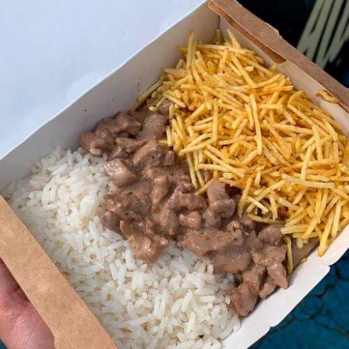 Food Truck para confraternização com pratos variados Food Truck para confraternização com pratos variados